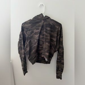 Camo sweatshirt